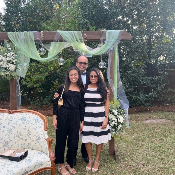 Meet your Posher, Brenda - Picture 1 of 3